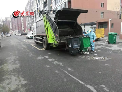 陽光戰“疫”黨旗飄揚，城陽市政投資集團 垃圾清運筑起堅實防線